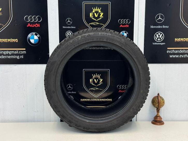 Premitra Maxxis 215/45R16 1 band All-Seasons, Auto-onderdelen, Banden en Velgen, 16 inch, All Season, 215 mm, Gebruikt, Band(en)