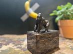 Beeld, Gorilla - 16.5 cm - Brons, Marmer