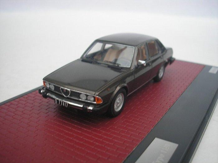 Matrix 1:43 - Modelauto - Alfa Romeo Alfa 6 2.5 (Type 119), Hobby en Vrije tijd, Modelauto's | 1:5 tot 1:12