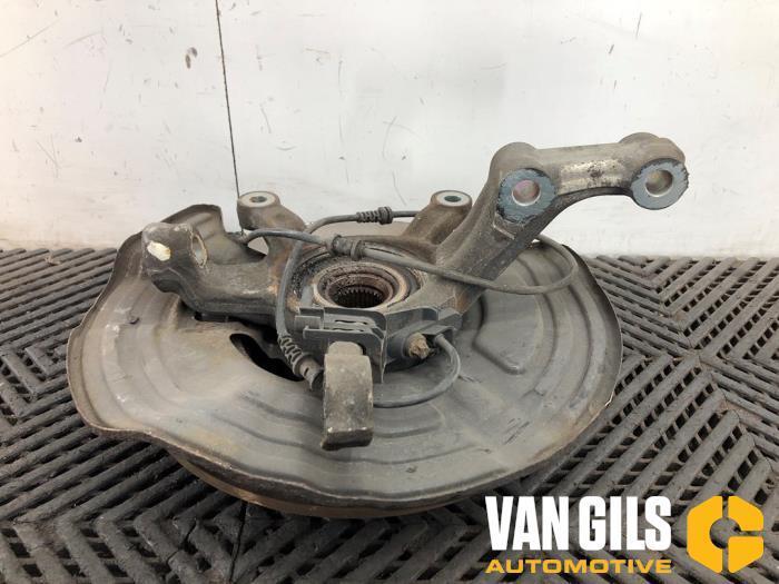 Fusee rechts-voor Mercedes B-Klasse O314823, Auto-onderdelen, Ophanging en Onderstel, Ophalen of Verzenden
