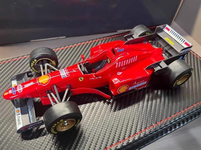 Maisto 1:18 - Model raceauto - Ferrari F310, Hobby en Vrije tijd, Modelauto's | 1:5 tot 1:12