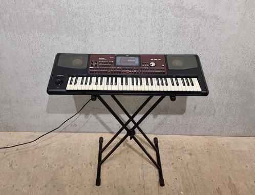 Een Korg keyboard, Muziek en Instrumenten, Keyboards, Gebruikt, Korg, Met standaard