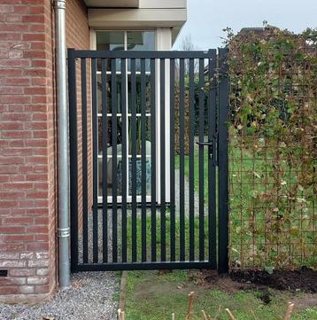 moderne tuinpoorten schuttingdeuren, lammellen en shutters beschikbaar voor biedingen