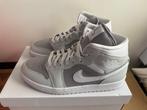 Air Jordan - Air Jordan 1 Mid - Sneakers - Maat: EU 44, Nieuw