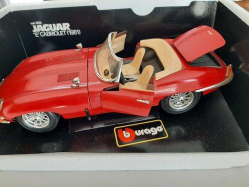Bburago 1:18 - Modelbouwdoos (4) - Jaguar E Cabriolet, Hobby en Vrije tijd, Modelauto's | 1:5 tot 1:12