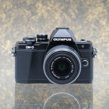 Olympus OM-D E-M10 II + 14-42mm f/3.5-5.6 II - Tweedehands beschikbaar voor biedingen