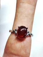 Zeer mooie granaat 925 zilveren ring gratis verzending -