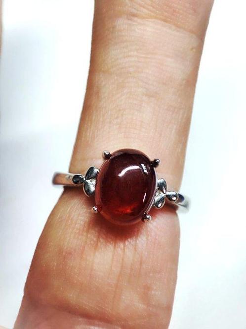 Zeer mooie granaat 925 zilveren ring gratis verzending -, Verzamelen, Mineralen en Fossielen