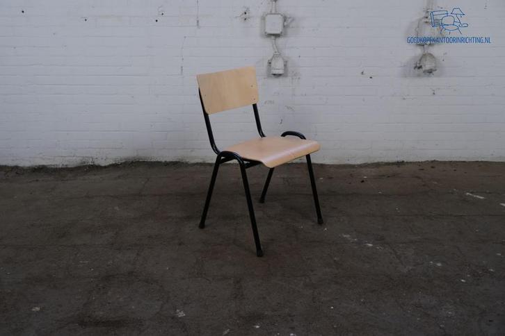 De Valk | Kantinestoelen | Jong gebruikt | Berken hout | Sta, Huis en Inrichting, Bureaus, Gebruikt, Verzenden