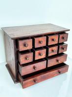 Ladekast - Hout - Vintage houten apotheekkast