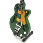 Miniatuur Gretsch gitaar met gratis standaard, Verzamelen, Muziek, Artiesten en Beroemdheden, Ophalen of Verzenden, Nieuw, Pop, Beeldje of Miniatuur