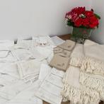 Tessitura telaio - 32 Antieke handdoeken, servetten, lijst, Antiek en Kunst