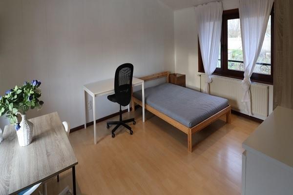 Huis Stuwweg in Maastricht, Huizen en Kamers, Huizen te huur, Via bemiddelaar, Limburg, Overige soorten