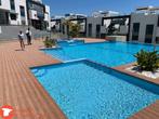 Luxe appartement (airco) in Torrevieja 1600 mtr. van de kust, 2 slaapkamers, Costa Blanca, Appartement, Stad