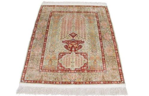 Silk Hereke Signed Carpet with Mehrab Design - Pure Luxe ~1, Huis en Inrichting, Stoffering | Tapijten en Kleden