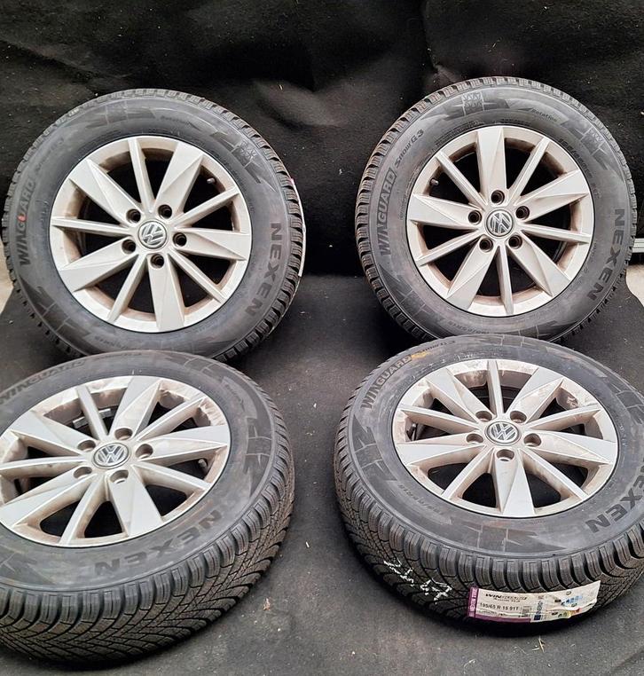 Winterset velgenset winter set VW Seat Skoda 195 65 R15, Auto-onderdelen, Banden en Velgen