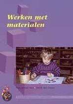 Werken met materialen   F. Janssen Vos N. den  9789023225119, Boeken, Verzenden, Zo goed als nieuw