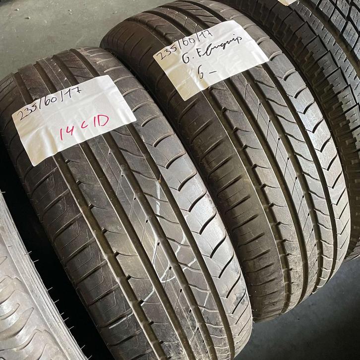 2 x Goodyear Efficientgrip 235-60-17 Zomerbanden 6mm, Auto-onderdelen, Banden en Velgen, 17 inch, Zomerbanden, 235 mm, Personenwagen