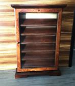 Vitrine - Mogano/Noce - Mahonie radica bord