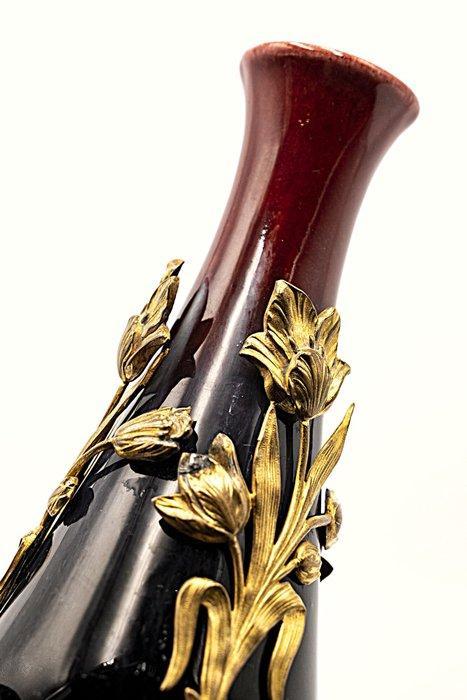 Art Nouveau Enameled Claret Ceramic Vase with Filigree,, Antiek en Kunst, Antiek | Glas en Kristal