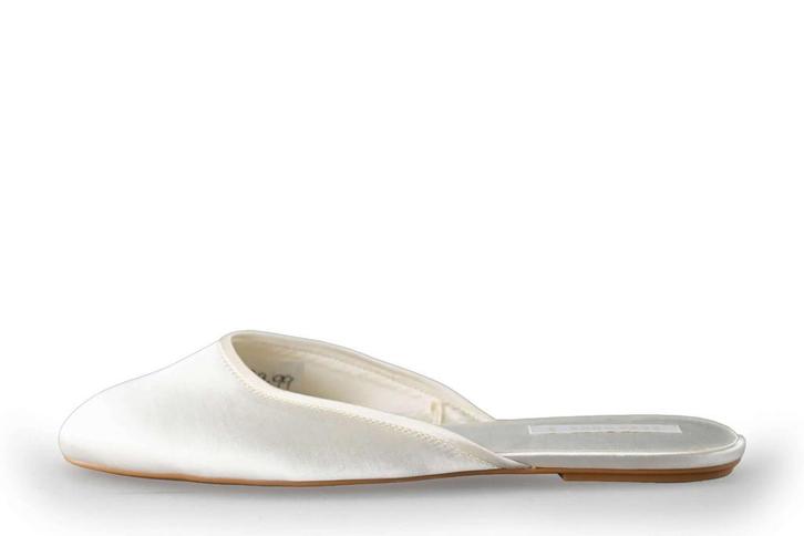 Zara Instappers in maat 40 Wit | 15% korting, Kleding | Dames, Schoenen, Wit, Zo goed als nieuw, Instappers, Verzenden