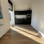 Gestoffeerd appartement met balkon en monumentale ..., Tilburg, Noord-Brabant, Direct bij eigenaar, Appartement