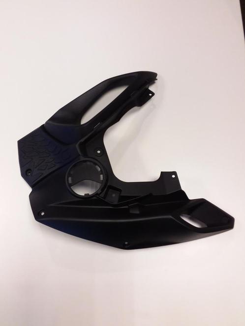 Afdekking inlaat RH BMW F800GS 13>, Motoren, Onderdelen | BMW, Ophalen of Verzenden