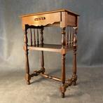 Étagère - Hout, bijzettafel / houten kast ambachtelijke