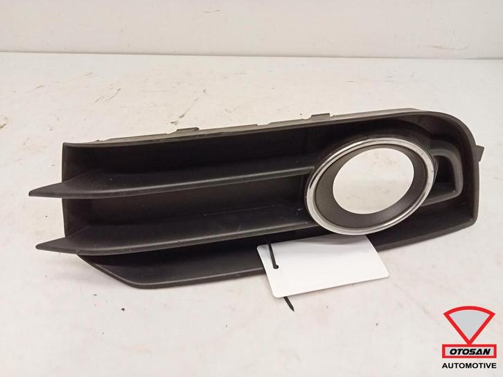 Audi A1 8X Voorbumper Rooster Rechts 8X0807682A, Auto-onderdelen, Carrosserie en Plaatwerk, Gebruikt, Audi, Rechts, Bumper, Ophalen