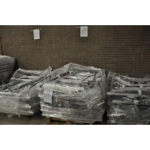 50 x  kledingrek op plastic wielen 100-170 cm breed, Huis en Inrichting, Overige Huis en Inrichting