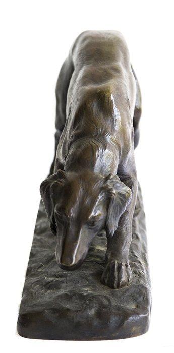 Georges Gardet (1863-1939) - Beeld, Le chien de chasse - 19, Antiek en Kunst, Antiek | Keramiek en Aardewerk