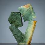 Randgandi Mazarog - Figuur - Geometric Faces - Serpetine