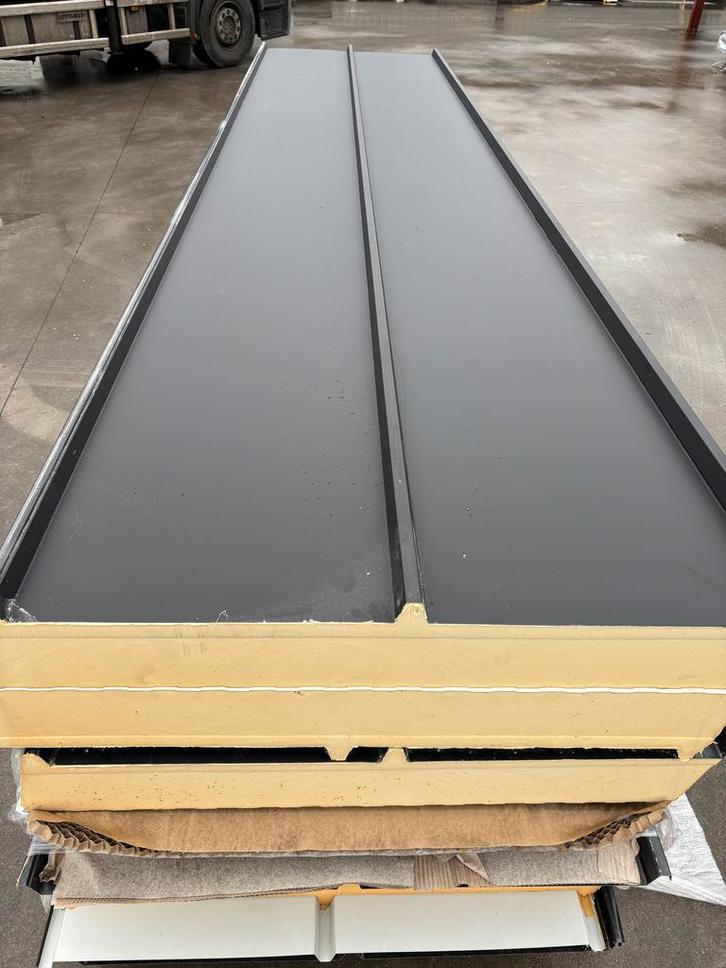 2e keus VIEO ROOF (geïsoleerde Felslook) platen te koop!, Doe-het-zelf en Verbouw, Platen en Panelen, Nieuw, Overige materialen