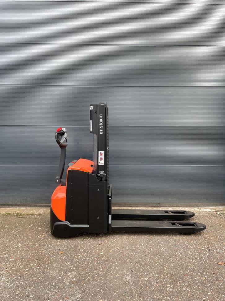BT Stapelaar met extra hefing, Zakelijke goederen, Machines en Bouw | Heftrucks en Intern transport, Stapelaar, Elektrisch, 1000 tot 2000 kg