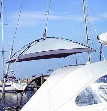 Zonnescherm Blue Performance beschikbaar voor biedingen