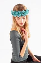 Rozenkrans Rozen Turquoise Blauw Bloemenkrans Haar Roosjes B, Ophalen of Verzenden, Nieuw, Carnaval, Accessoires