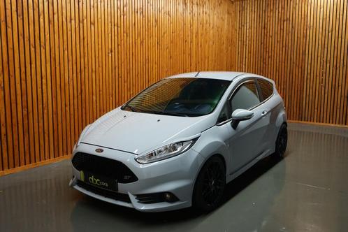 NR. 022 Ford Fiësta 1.6 ST-200 Limited Ed. NR. 160 van 2537!, Auto's, Ford, Dealer onderhouden, Onderhoudsboekje, Handgeschakeld