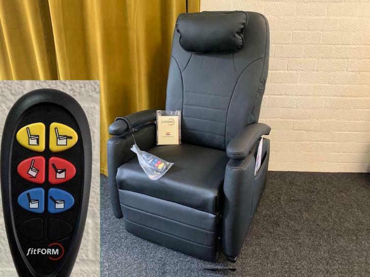Fitform Sta op Stoel XL v.a. 1.595,- stof en 2.095,- leer, Huis en Inrichting, Fauteuils, Zo goed als nieuw, Ophalen of Verzenden
