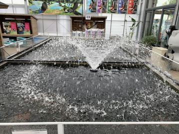 Osaka professional Fountain (XXL fontein pomp) 20 meter kabe beschikbaar voor biedingen
