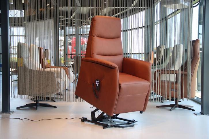 Sta op stoel / Relaxfauteuil Genua leer 2motoren van Gealux, Huis en Inrichting, Fauteuils, Nieuw, Leer, Ophalen of Verzenden