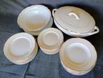 Richard Ginori - Guido Andlovitz - Tafelservies (40) - Goud,, Antiek en Kunst