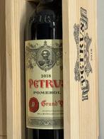 2018 Petrus - Pomerol - 1 Fles (0,75 liter), Nieuw