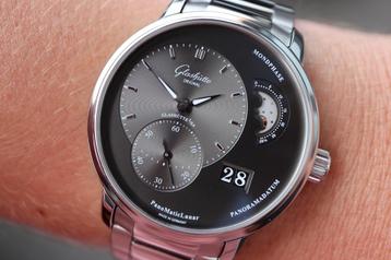 Horloge Glashütte Original PanoMaticLunar 07/2021 beschikbaar voor biedingen