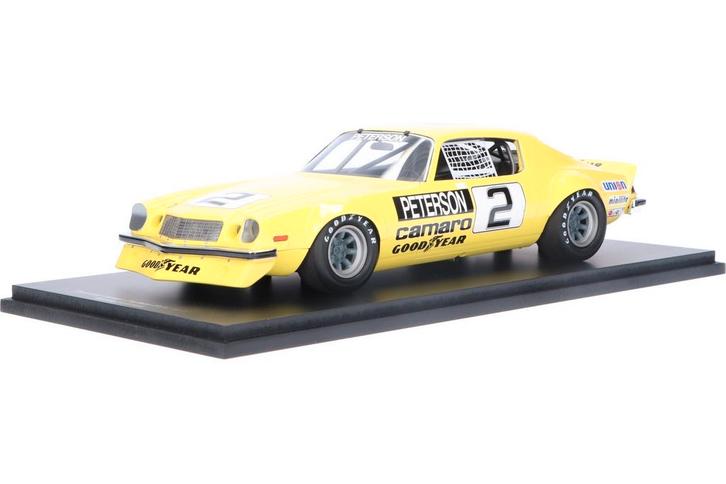 Chevrolet Camaro 18US013 Spark Models  Modelauto 1:18 1974, Hobby en Vrije tijd, Modelauto's | 1:18, Verzenden