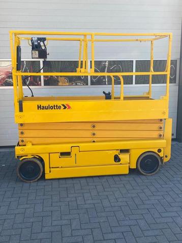 Haulotte Compact 10N schaarhoogwerker NIEUWE ACCUS beschikbaar voor biedingen