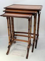 Titchmarsh & Goodwin - Set bijzettafels (3) - R122009 -