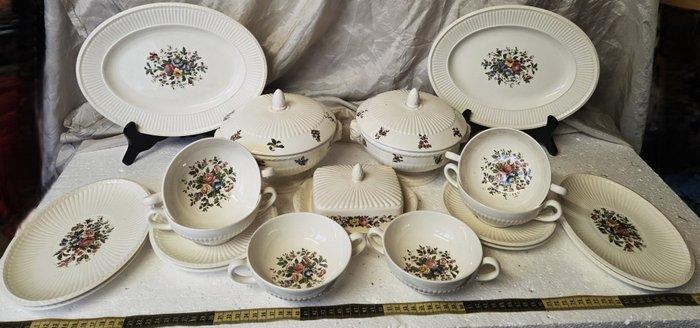Wedgwood - Eetservies (22) - Conway - Aardewerk - Soep- en, Antiek en Kunst, Antiek | Meubels | Tafels