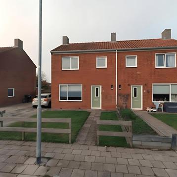 Twee-onder-een-kapwoning met Tuin gevonden in wagenborgen beschikbaar voor biedingen