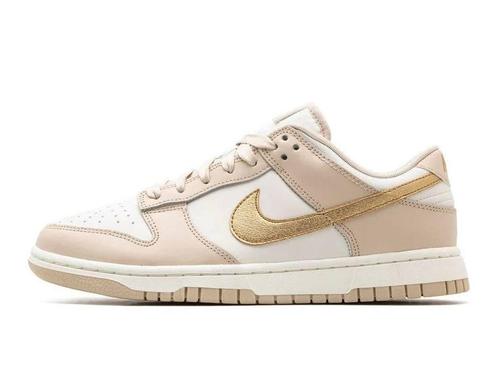 Nike Dunk Low Phantom Metallic Gold - Maat 41 EU, Kleding | Heren, Schoenen, Ophalen of Verzenden