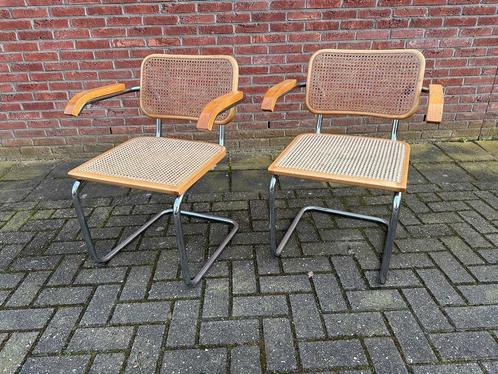 Online Veiling: Marcel Breuer Cidue Cesca Eetkamerstoel (2x), Huis en Inrichting, Stoelen